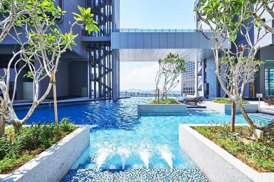 Homestay Shah Rizki At Imperio With Swimming Pool Muslim Friendly Malacca Exteriér fotografie